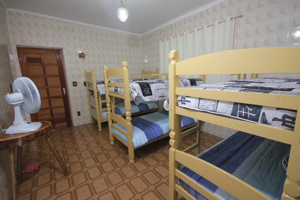 Casa Temporada Gratao 06 Min Dos Parques Thermas Olímpia Szoba fotó